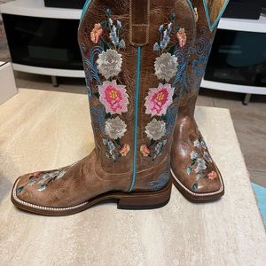 Macie Bean Floral Boots